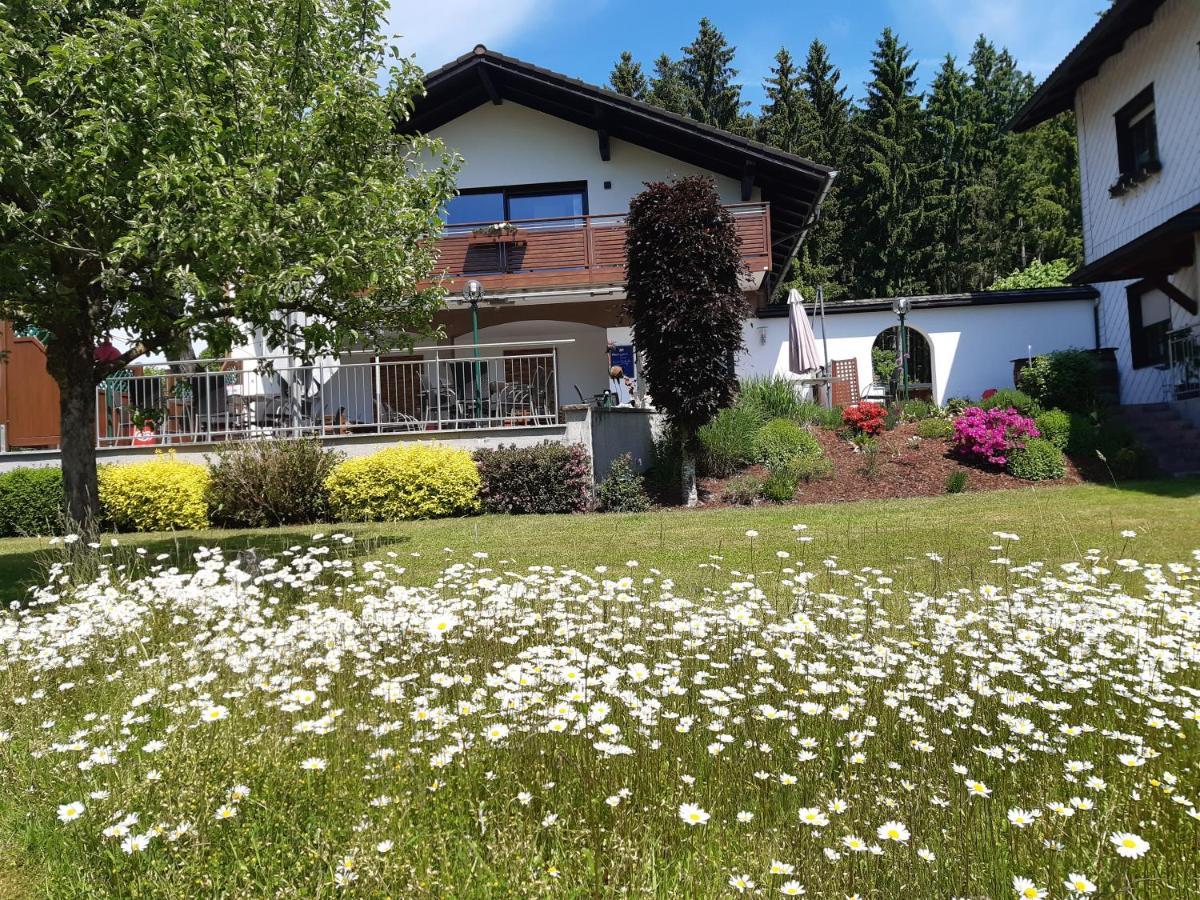 Wirt In Der Spoeck Appartement Neukirchen an der Vöckla Buitenkant foto